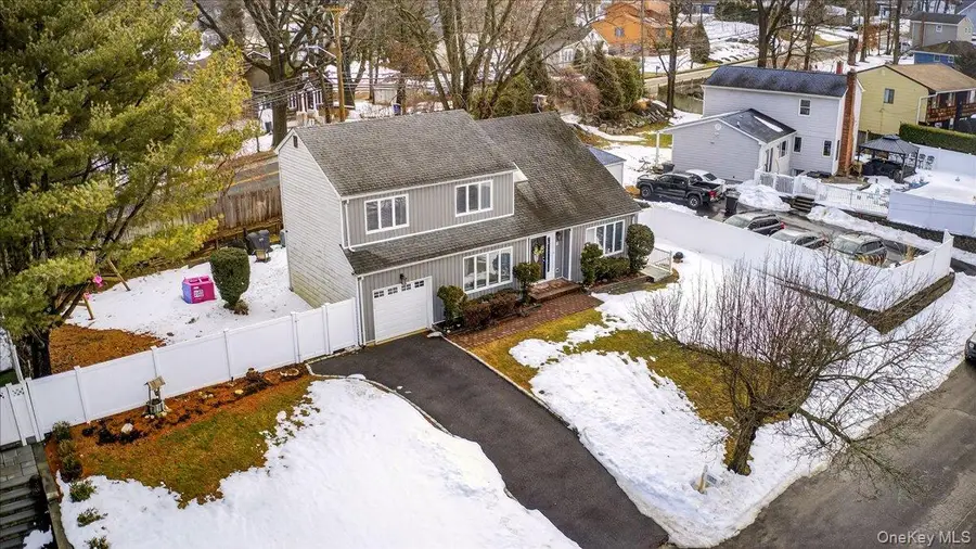 111 Aspen Road, Kings Park, NY 11754 - #2