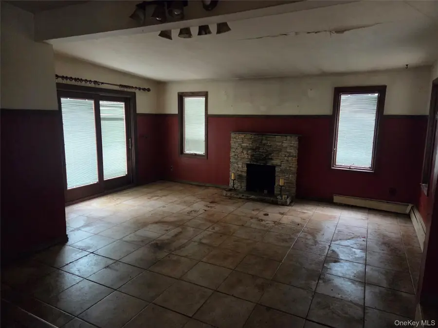 119 Cedar Street, Centereach, NY 11720 - #3