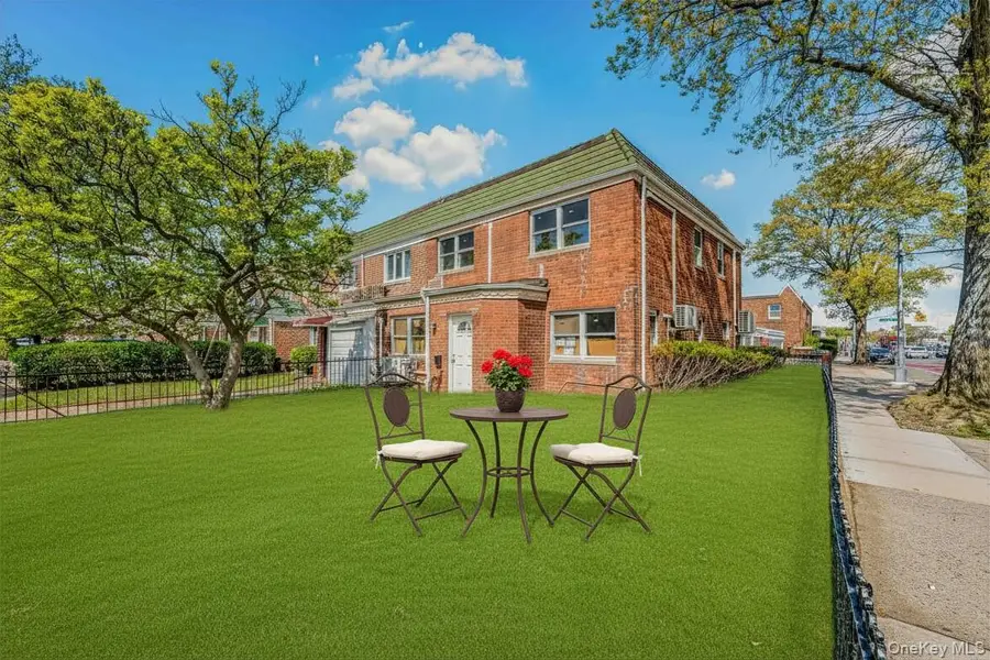 8459 Goldington Court, Middle Village, NY 11379 - #2