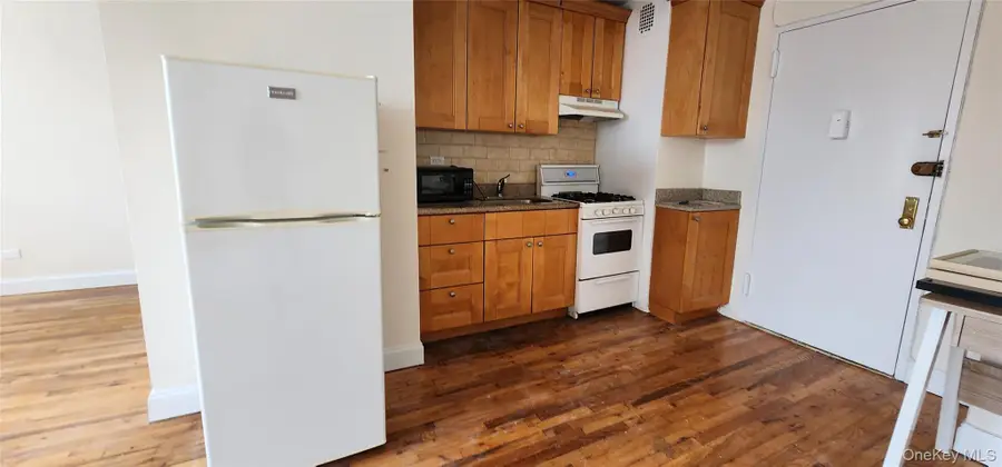 222-89 Braddock Ave #3-D, Queens Village, NY 11428 - #3