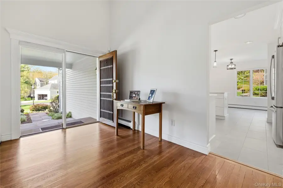 5 Elizabeth Court, Briarcliff Manor, NY 10510 - #3