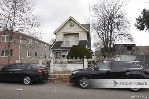 11747 133rd Street, South Ozone Park, NY 11420 - #1