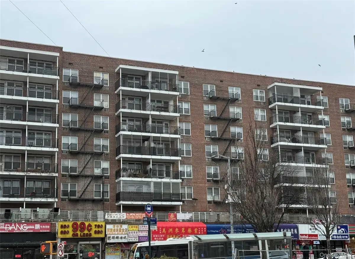 41-25 Kissena Boulevard #5L, Flushing, NY 11355 - #1