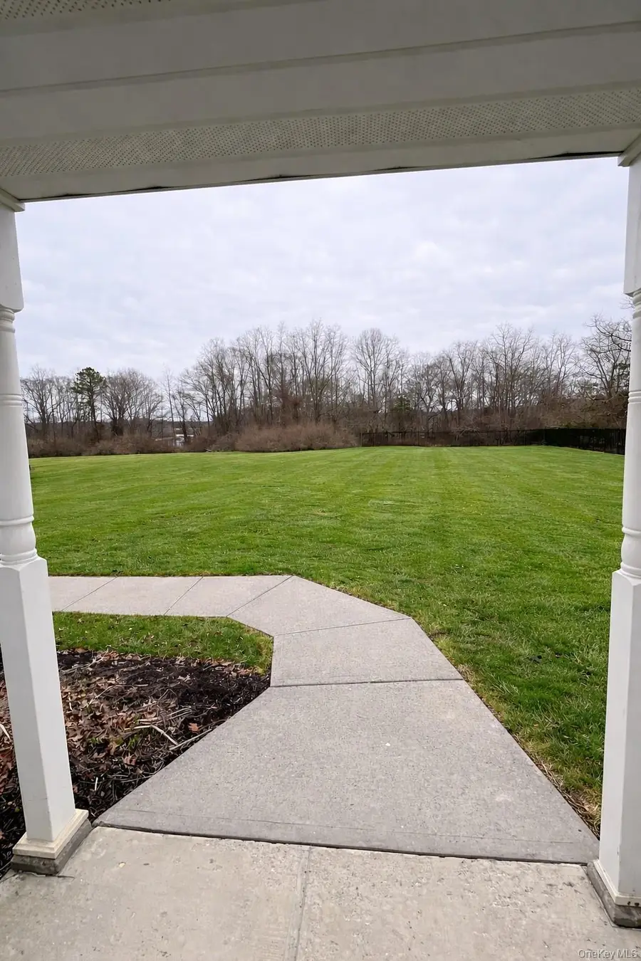 305 Fairview Circle, Middle Island, NY 11953 - #2