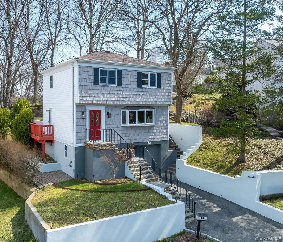 13 Irvington Street, Dobbs Ferry, NY 10522 - #1
