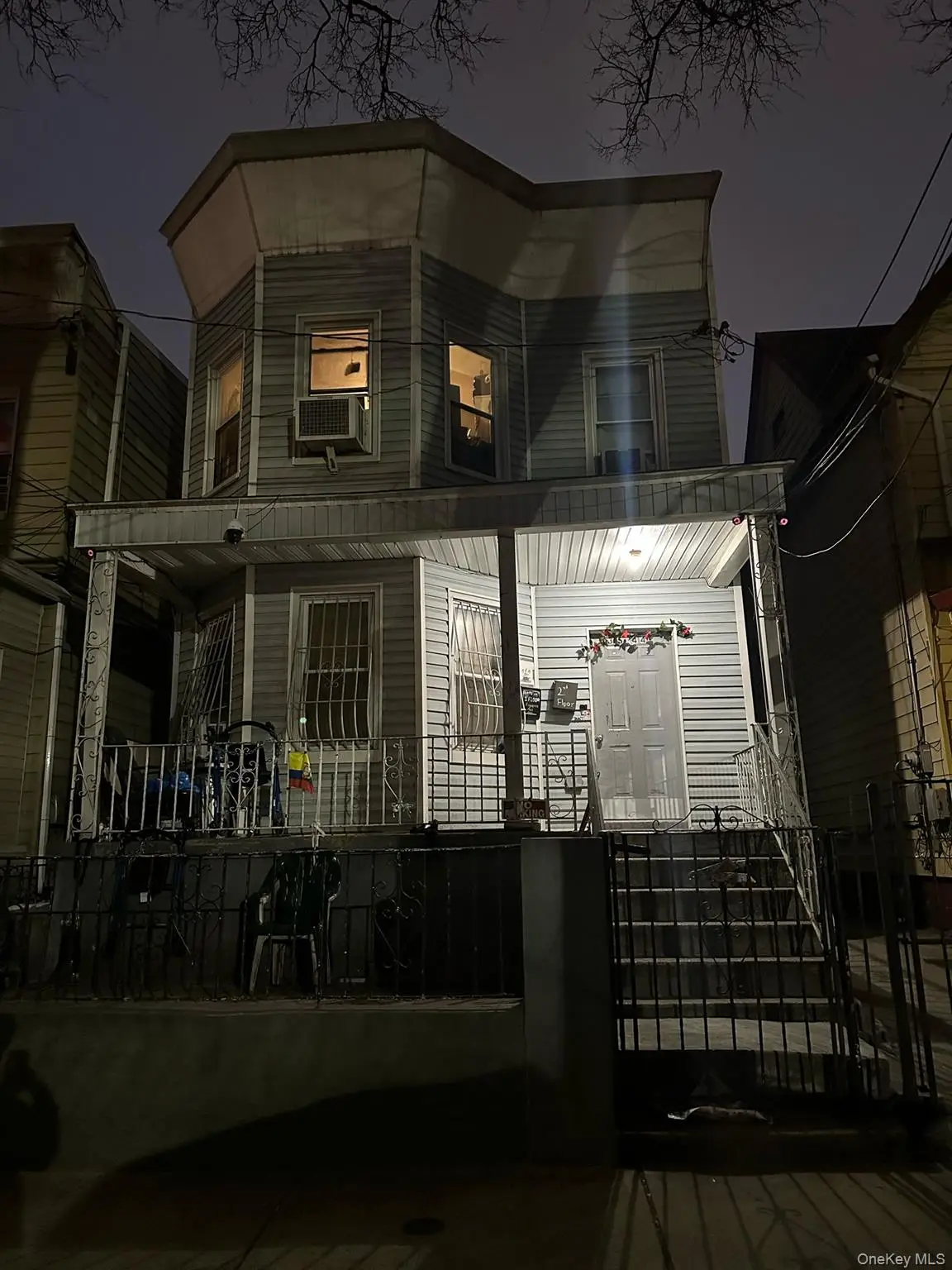 35-44 100 st. Street, Corona, NY 11368 - #1