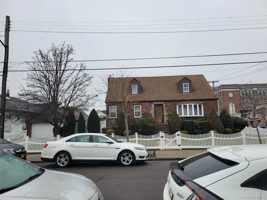 159-06 100 Street, Howard Beach, NY 11414 - #2