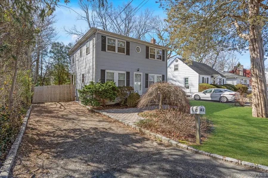 42 E 16th Street, Huntington Station, NY 11746 - #2