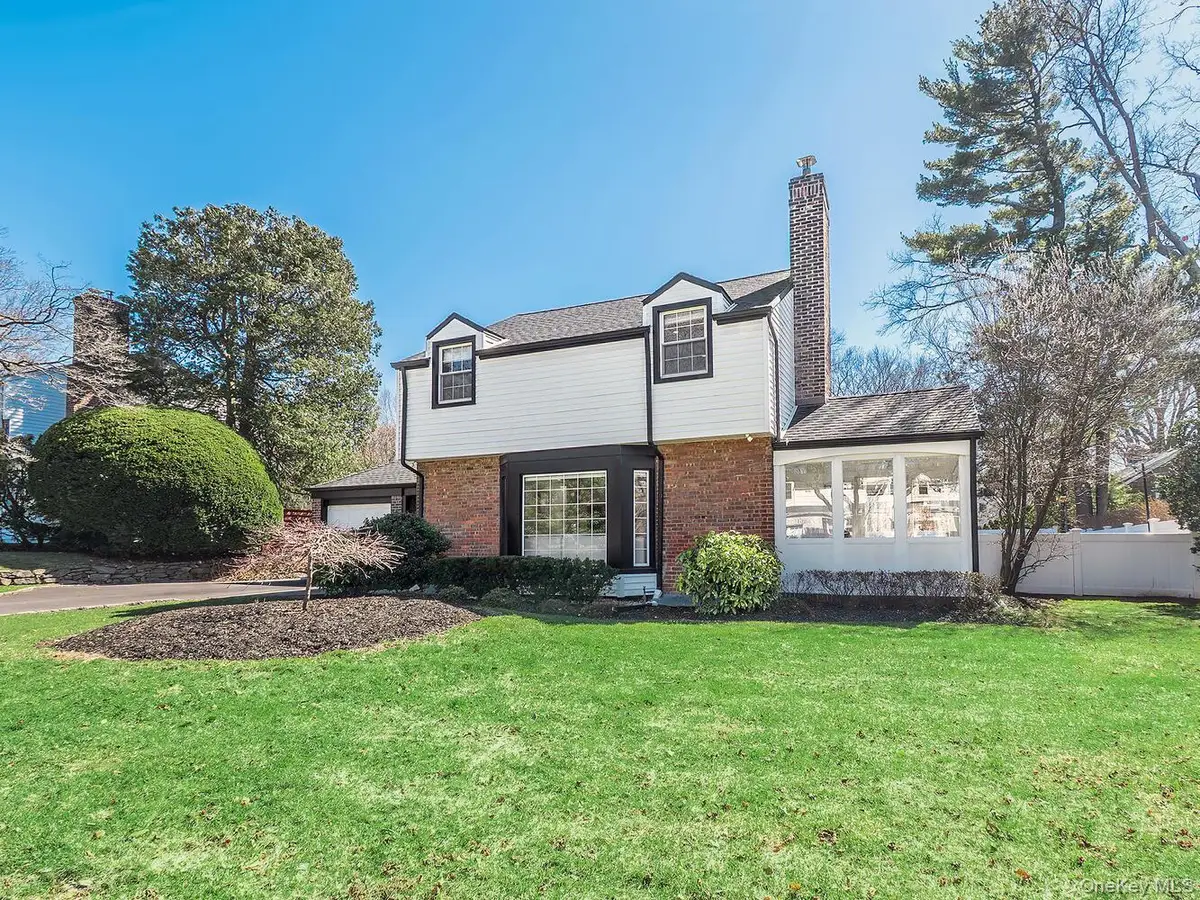 2 Plymouth Road, Port Washington, NY 11050 - #1