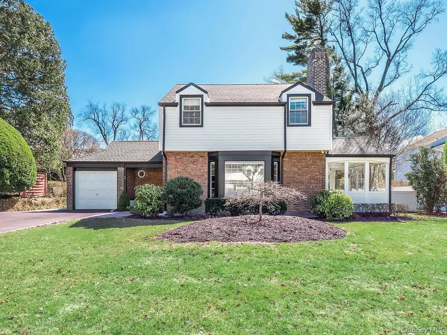 2 Plymouth Road, Port Washington, NY 11050 - #2