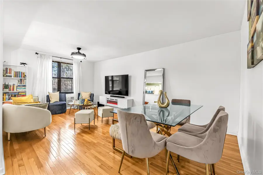 3 Remsen Road #2L, Yonkers, NY 10710 - #3