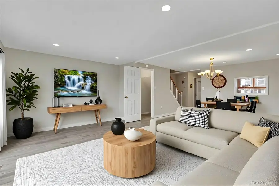 203 Williamsburg Drive, Mahopac, NY 10541 - #2