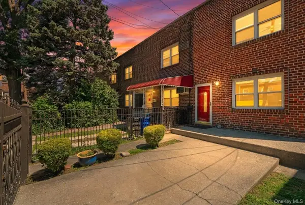 1822 Delancey Place, Bronx, NY 10462