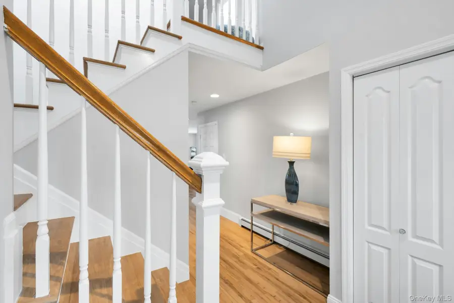 52 Edgewood Road, Port Washington, NY 11050 - #3