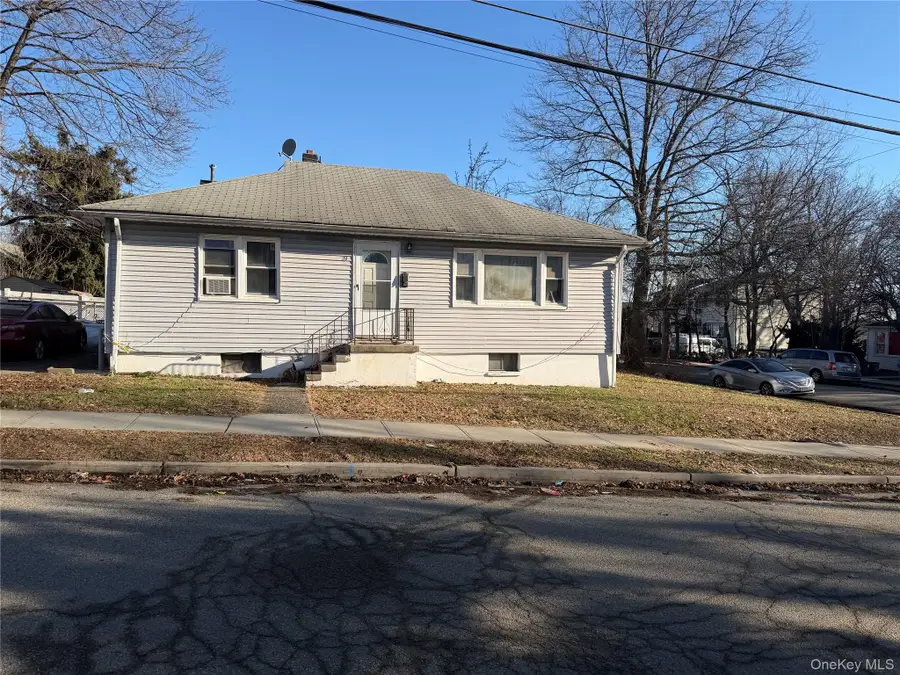 29 E Castle Avenue, Spring Valley, NY 10977 - #2