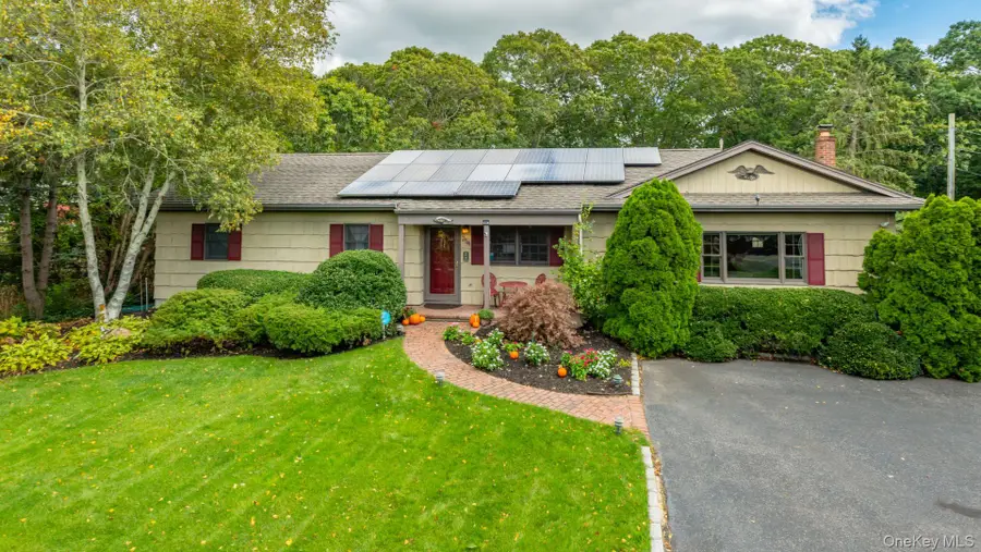 254 Meeting House Creek Road, Aquebogue, NY 11901 - #3