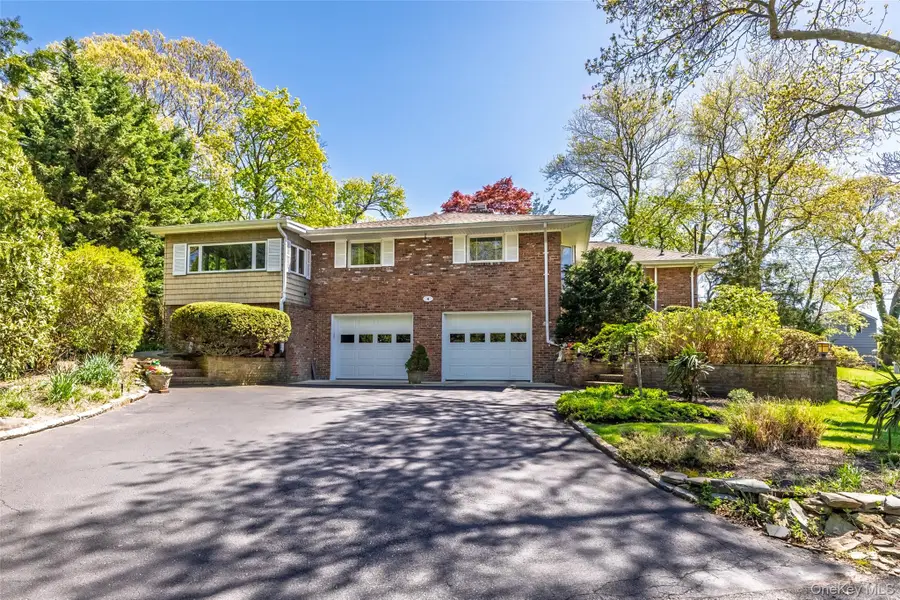 4 Knoll Top Road, Stony Brook, NY 11790 - #3