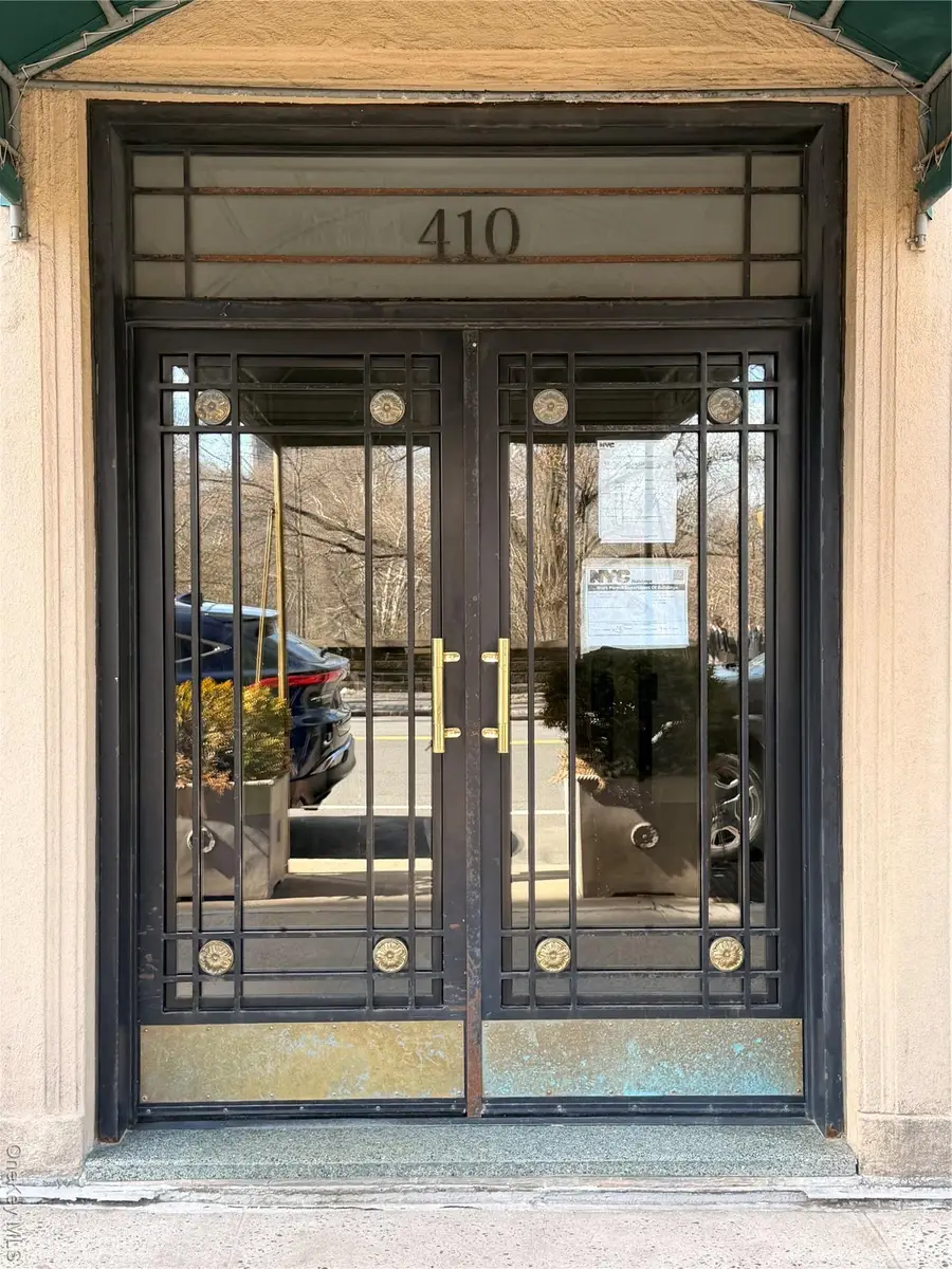 410 Central Park W #1F, New York, NY 10025 - #3