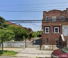 717 E 226 Street, Bronx, NY 10466 - #1