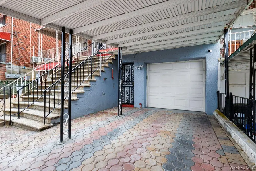 3241 Colden Avenue, Bronx, NY 10469 - #3