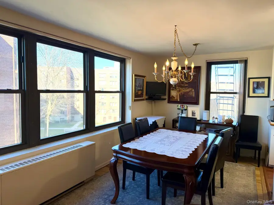 209-39 23 Ave #4K, Bayside, NY 11360 - #3