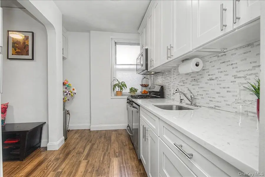 90 Bryant Avenue #Abby-1B, White Plains, NY 10605 - #2