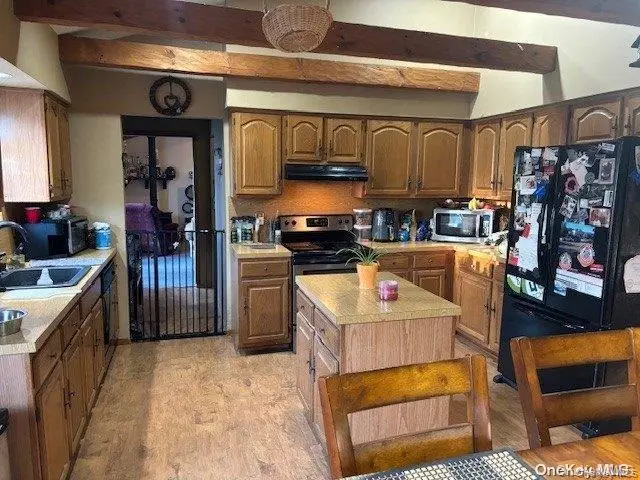 113 Southfield Road, Baiting Hollow, NY 11933 - #2