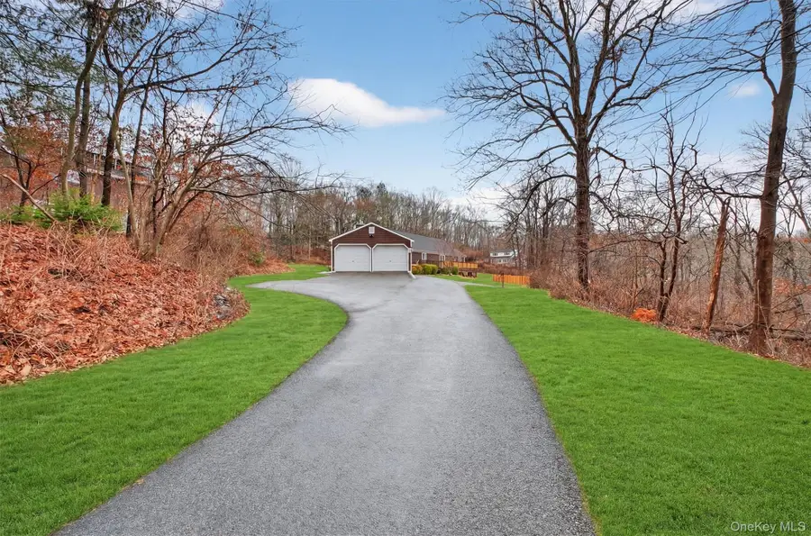 1813-1815 Hunterbrook Road, Yorktown Heights, NY 10598 - #2