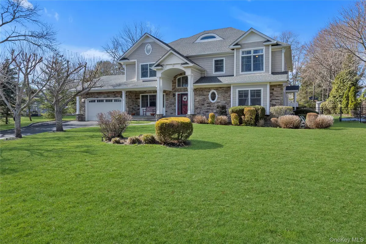 9 Walden Place, Huntington, NY 11743 - #1