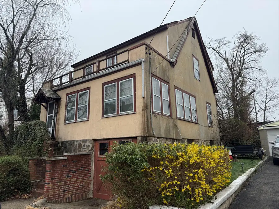 33 Morgan Street, New Rochelle, NY 10805 - #2