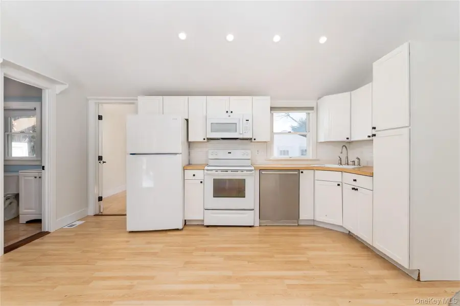 5 Sherman Avenue, Hampton Bays, NY 11946 - #3