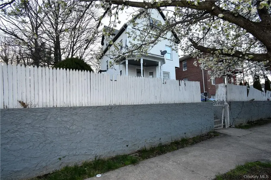 10 Pratt Avenue, Mount Vernon, NY 10550 - #2