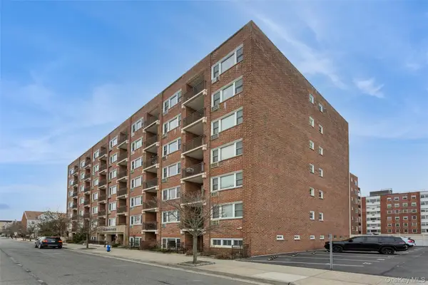 740 E Broadway #4D, Long Beach, NY 11561