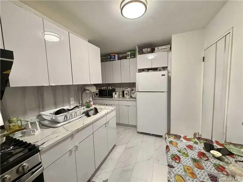138-70 Elder Avenue #3N, Flushing, NY 11355 - #1