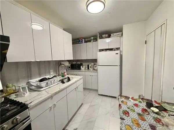 138-70 Elder Avenue #3N, Flushing, NY 11355