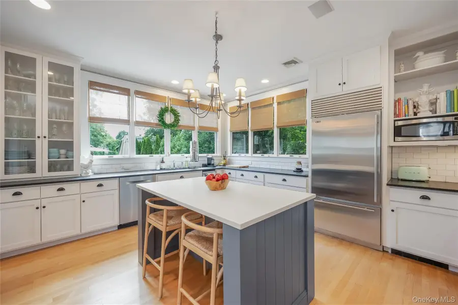 151 Church Avenue, Islip, NY 11751 - #3