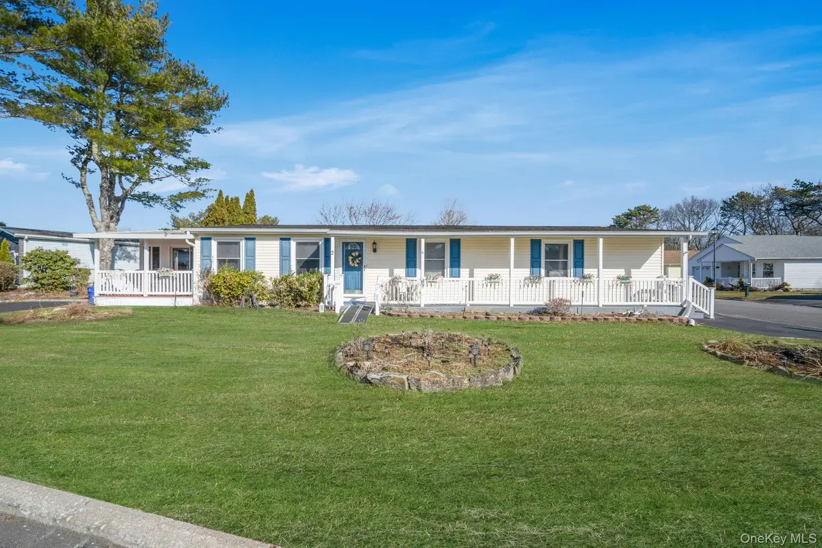 2 Dogwood Lane, Manorville, NY 11949 - #1