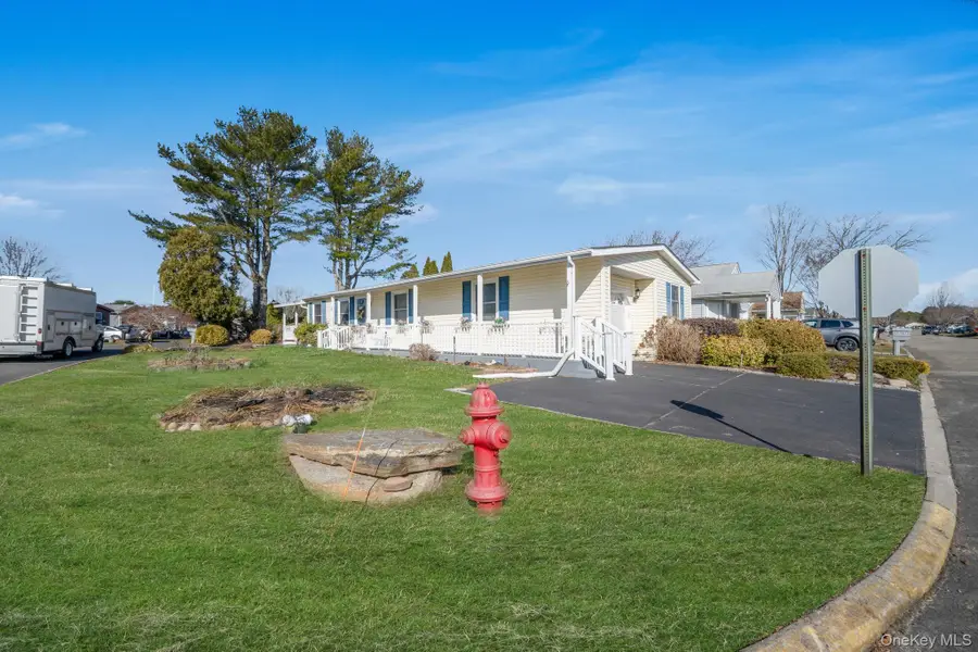 2 Dogwood Lane, Manorville, NY 11949 - #2