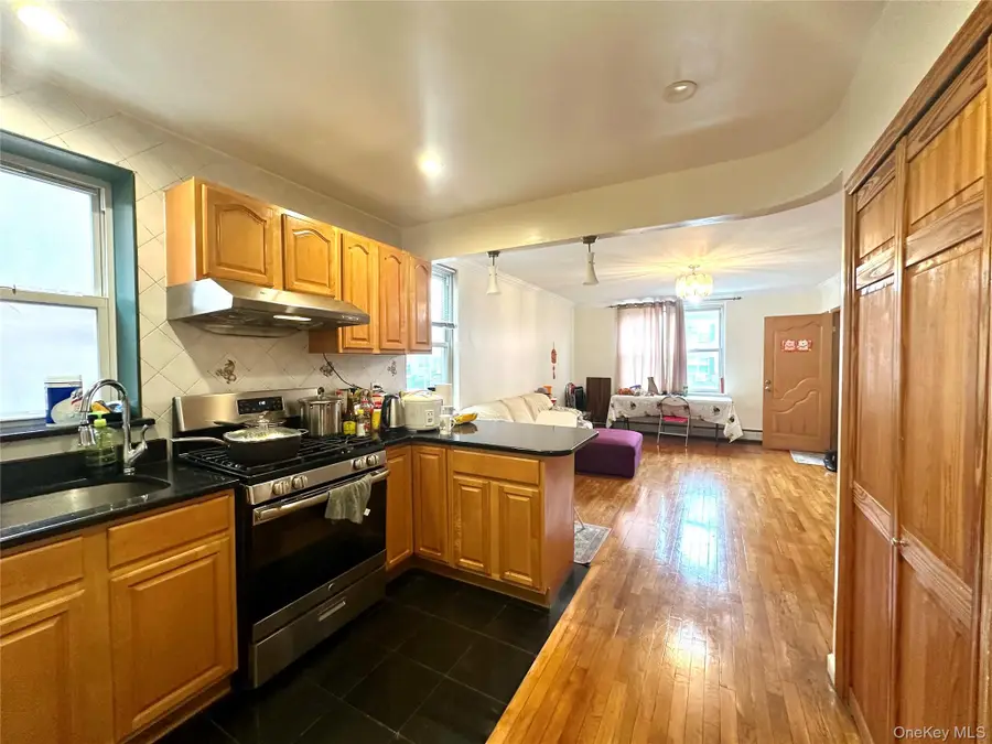 150-21 61 Road, Flushing, NY 11367 - #3