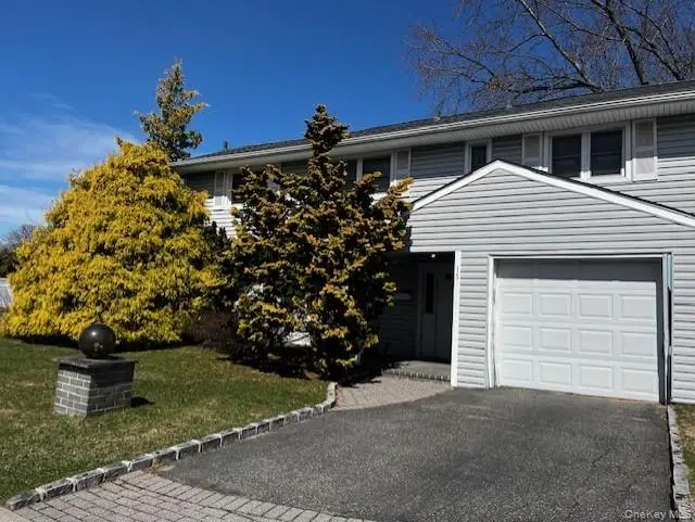 15 Elaine Place, Plainview, NY 11803 - #2