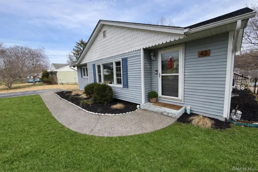 43 Birchwood Drive, New Windsor, NY 12553 - #3