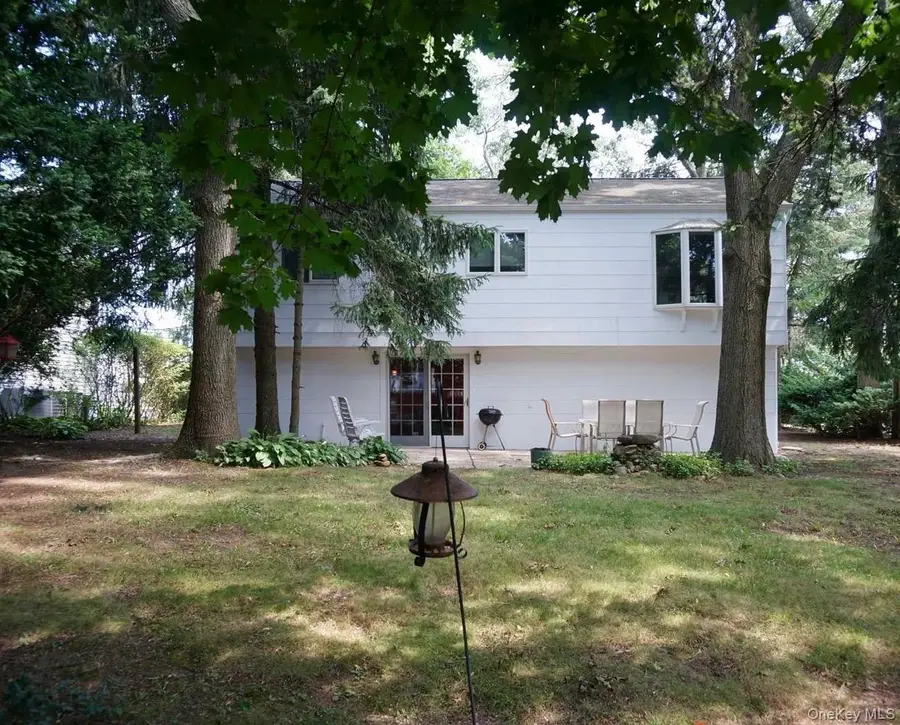 439 Broadway Greenlawn, Huntington, NY 11743 - #2