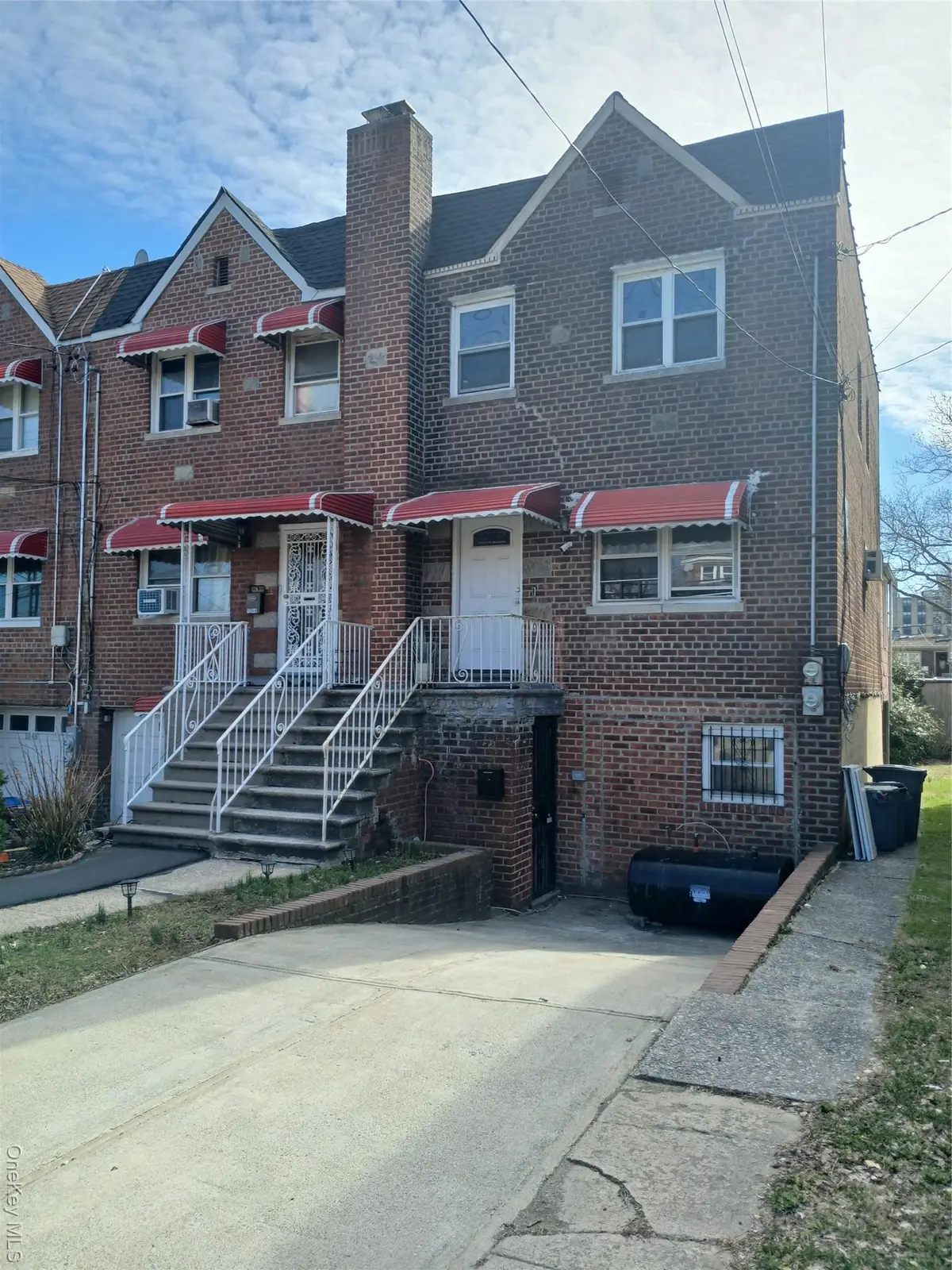 1042 E 233rd Street, Bronx, NY 10466 - #1