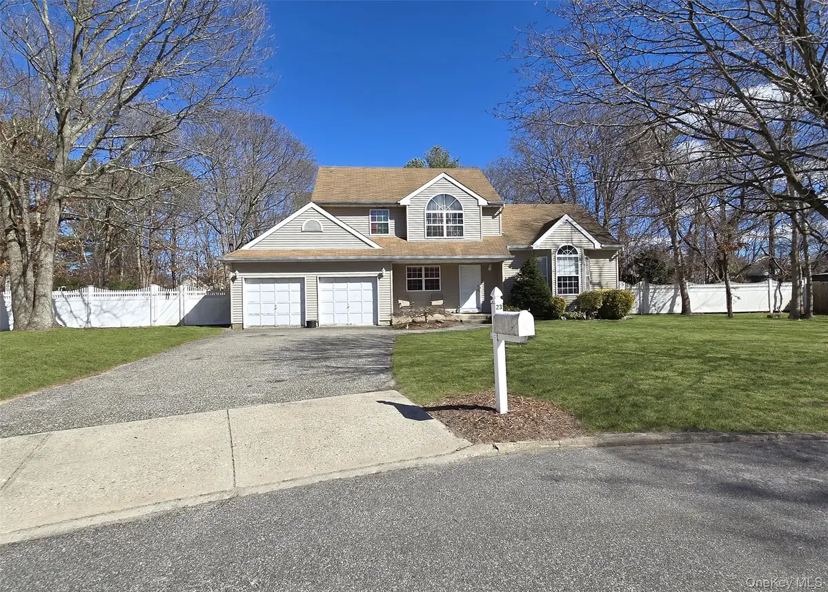 23 Shamrock Lane, Centereach, NY 11720 - #1