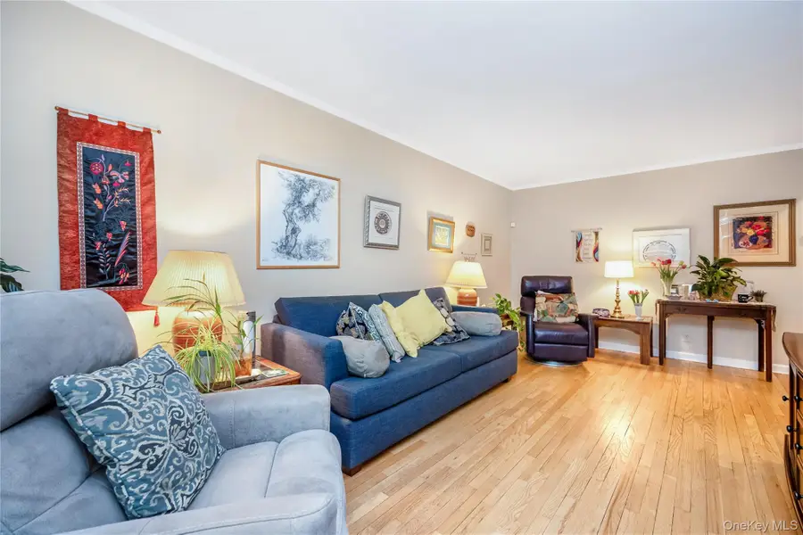 6717 Fresh Meadow Lane, Fresh Meadows, NY 11365 - #3