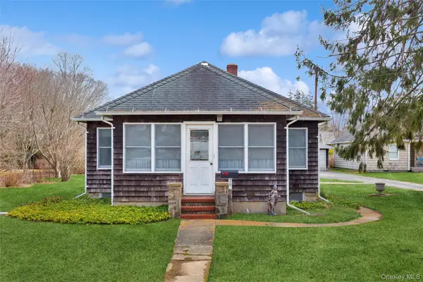 20 Mcguirk Street, East Hampton, NY 11937