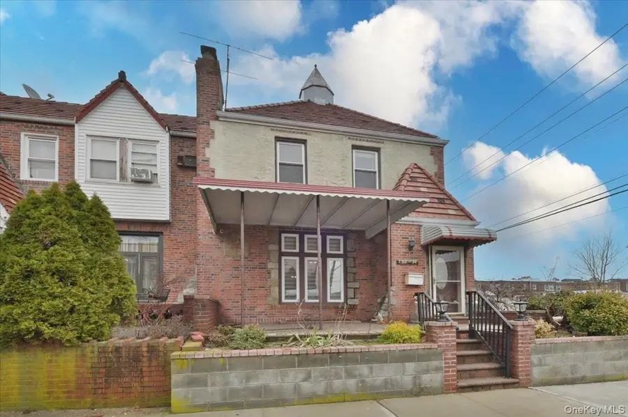 13071 225th Street, Laurelton, NY 11413 - #2