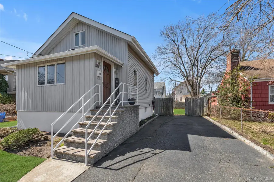 491 Oakland Avenue, Cedarhurst, NY 11516 - #2