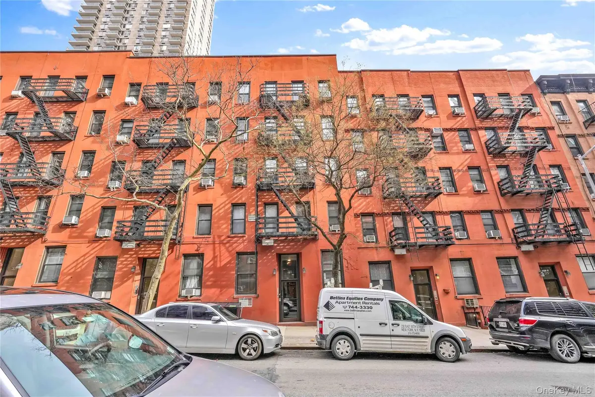 211 E 88 Street #2A, New York, NY 10128 - #1