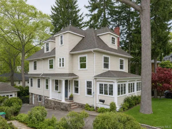 33 Young Avenue, Pelham, NY 10803